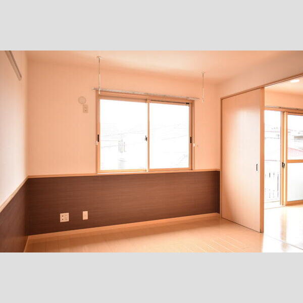 ロートガーデン　E リビング