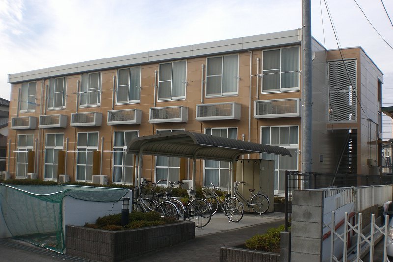 レオパレスピュアの外観画像