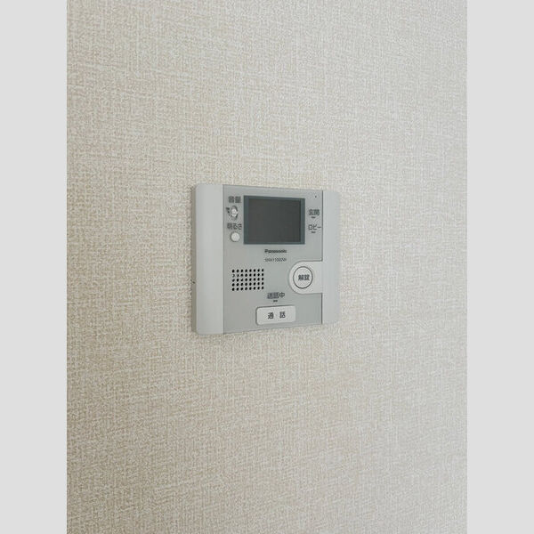 SAMIA川口元郷305号室 モニター付きインターホン