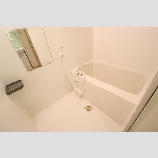 ステラコート101号室 浴室