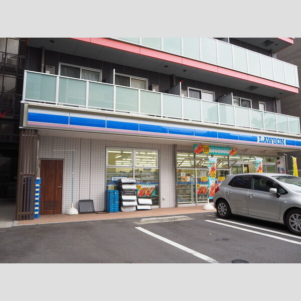 charcoal ローソン港北警察署前店