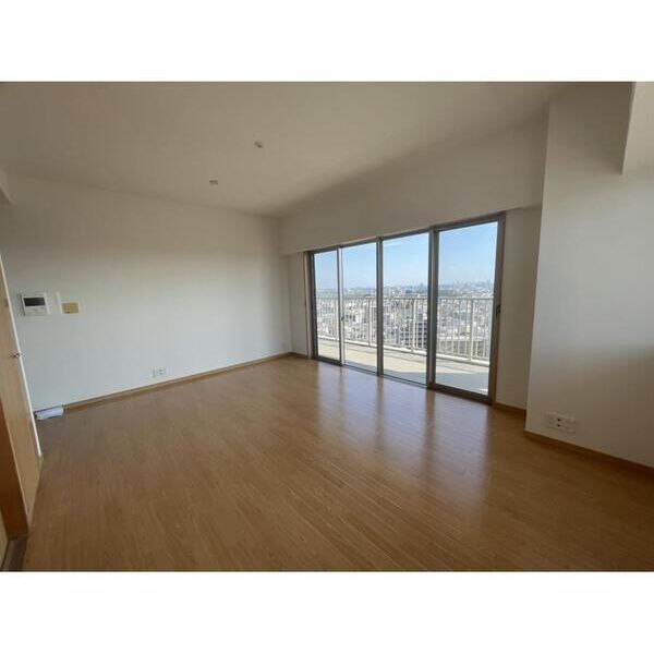 ハイムプラザ北浦和 リビング