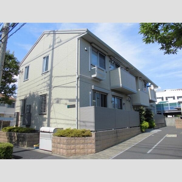 クローバーハウスの外観画像