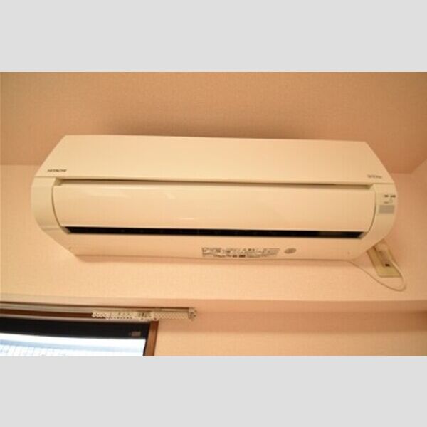 リビングタウン厚木106号室 エアコン