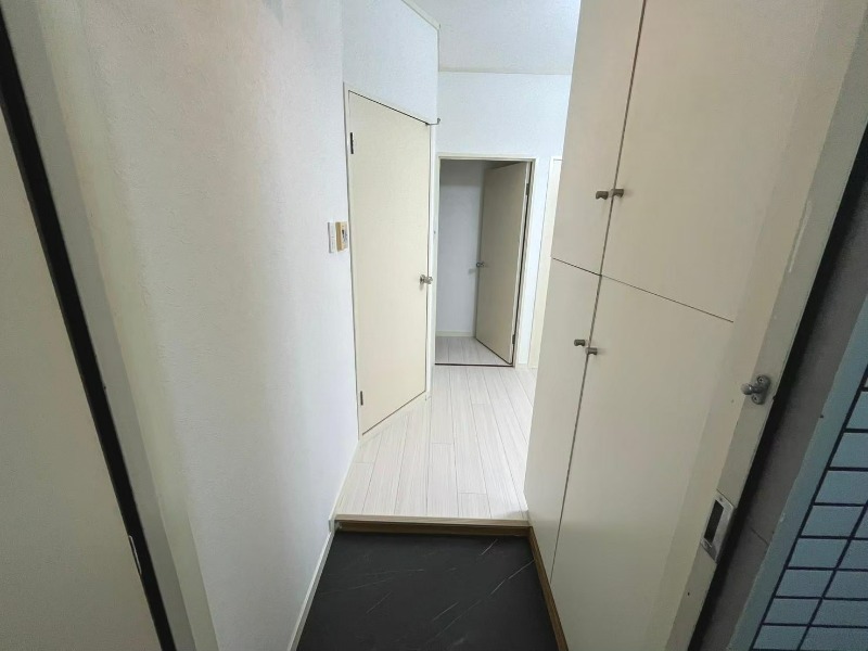 クロノス四之宮 玄関