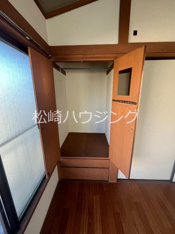 カメリアハウス 収納