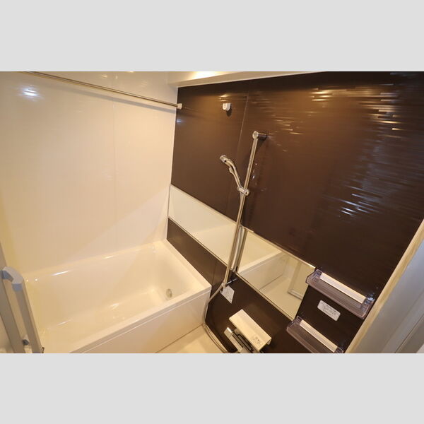 サンジョイアゼロ211号室 浴室