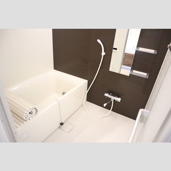 ラフレ東川口201号室 一坪風呂