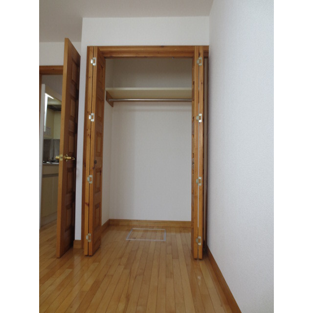 グリーンハイツ 収納