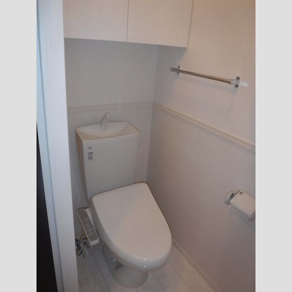 アマービレ　B棟203号室 温水洗浄暖房便座