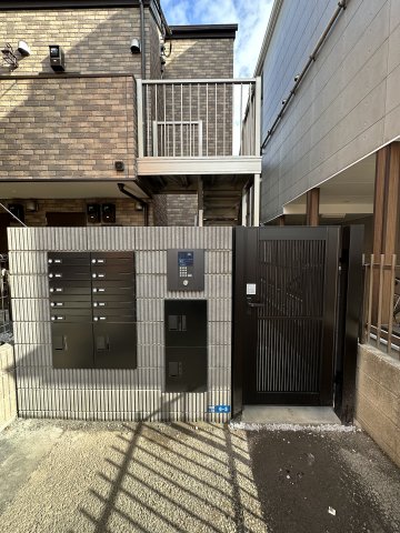 ベイルーム中央林間105号室 エントランス