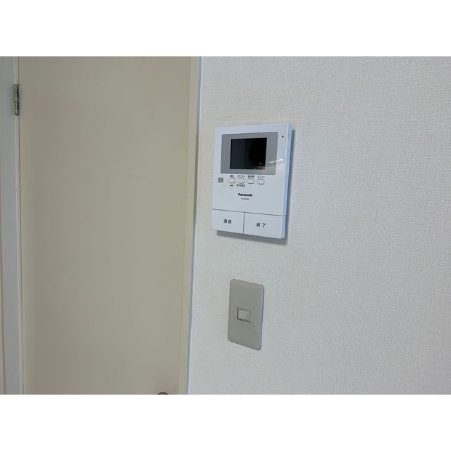 コモド三郷 内観