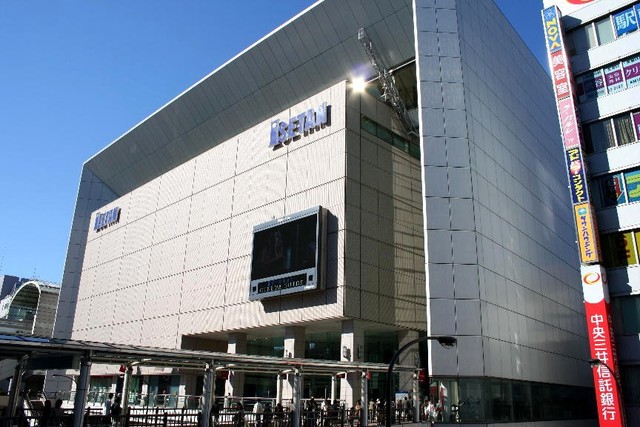 グランド・ガーラ立川2階 伊勢丹立川店