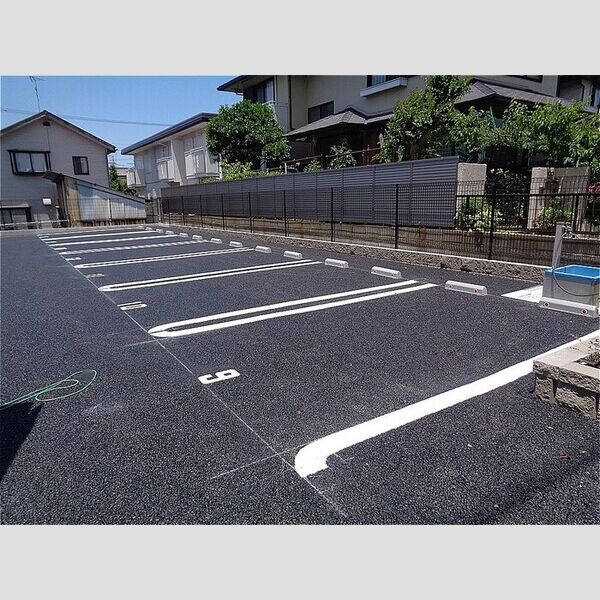 パークサイド 駐車場