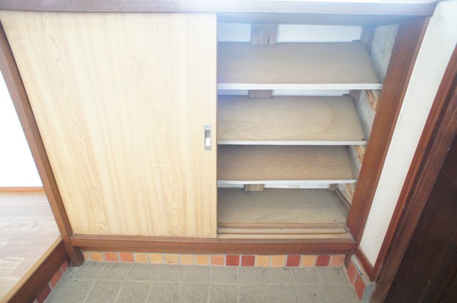 小笠原貸家 収納