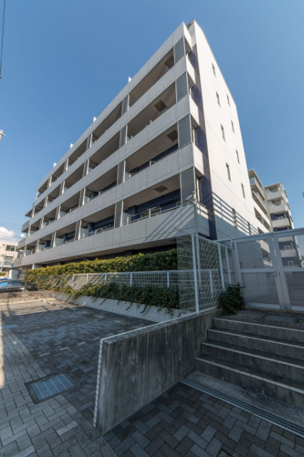 カスタリア鶴見6階 外観