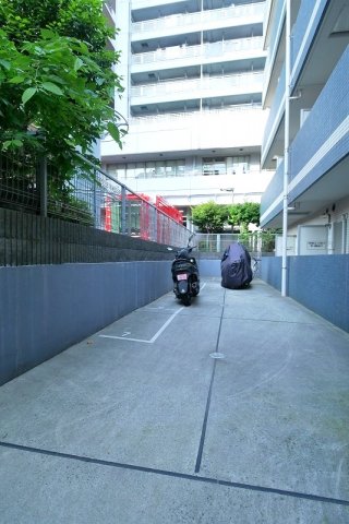 パティーナ志村坂上3階 外観