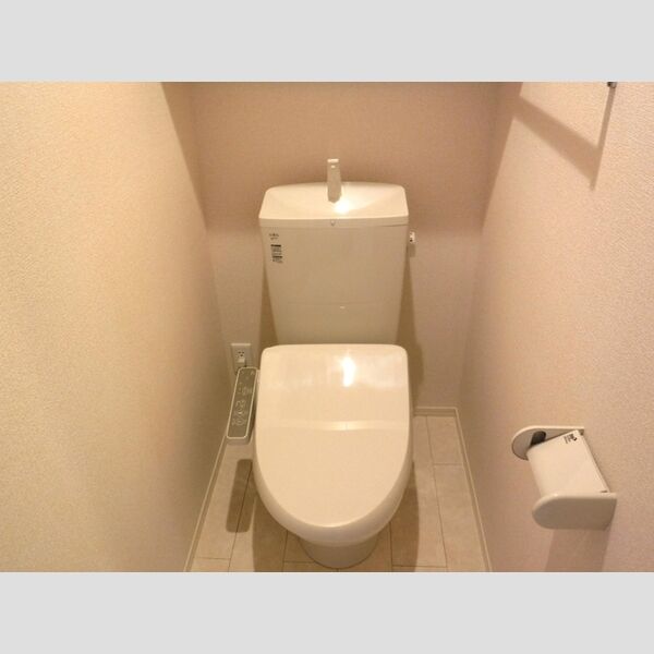 シャトーヒルズ 温水洗浄暖房便座