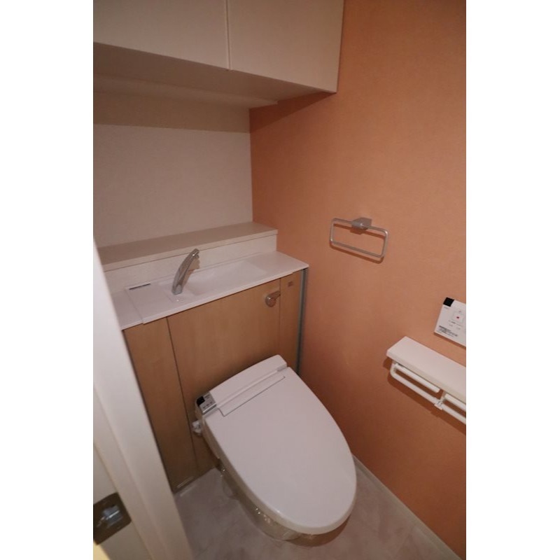 GENOVIA東川口3階 トイレ