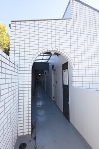 サンピア月見台302号室 ロビー