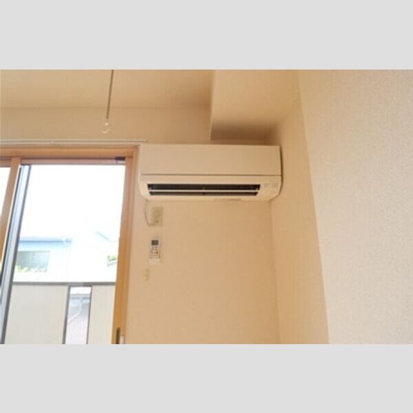 メゾンローレル　Ⅰ 201号室 エアコン