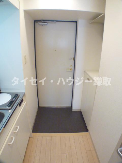 芝コーポ５号館1111号室 玄関です