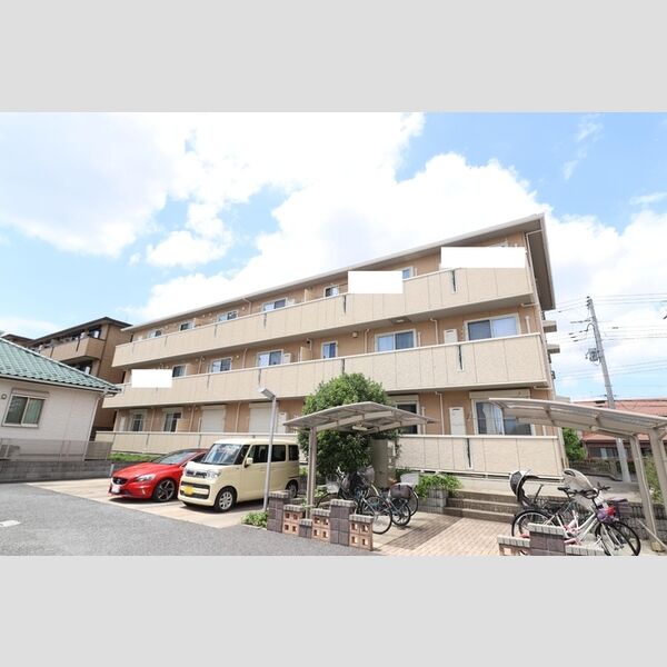 ラヴィエール102号室 外観