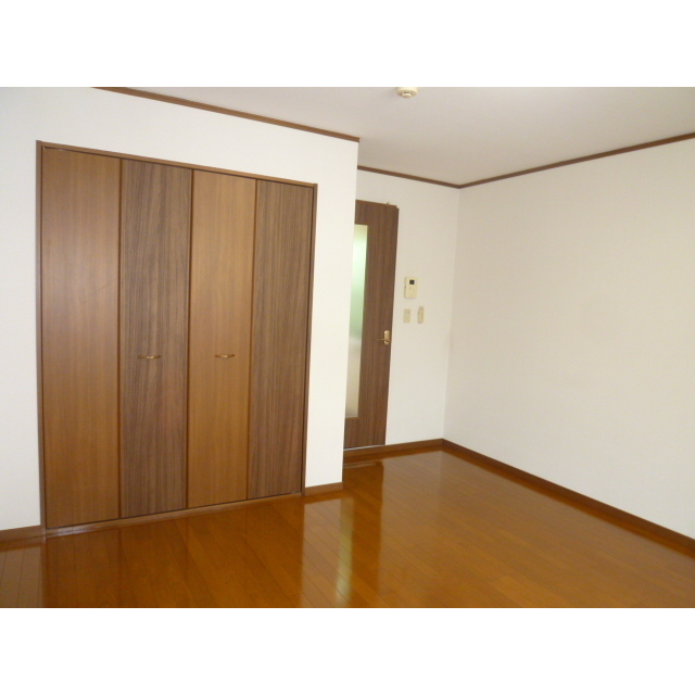 アムール ピジョン リビング