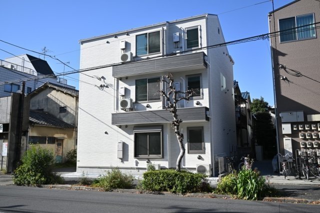 ＡＰＴ西新井2階 外観