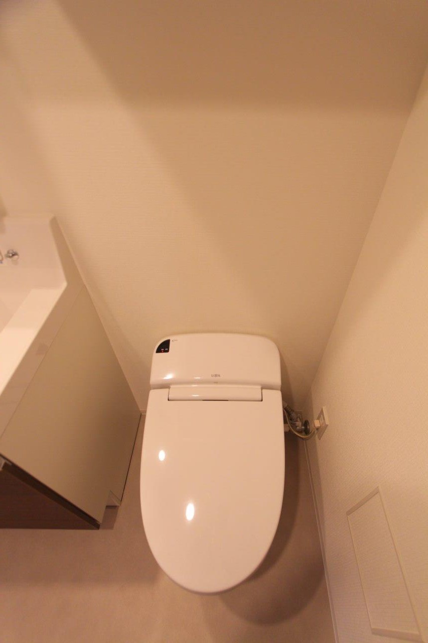 プラウドフラット登戸 トイレ