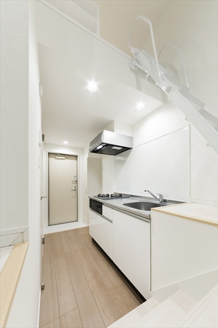 ラ・グリシーナ1階 キッチン