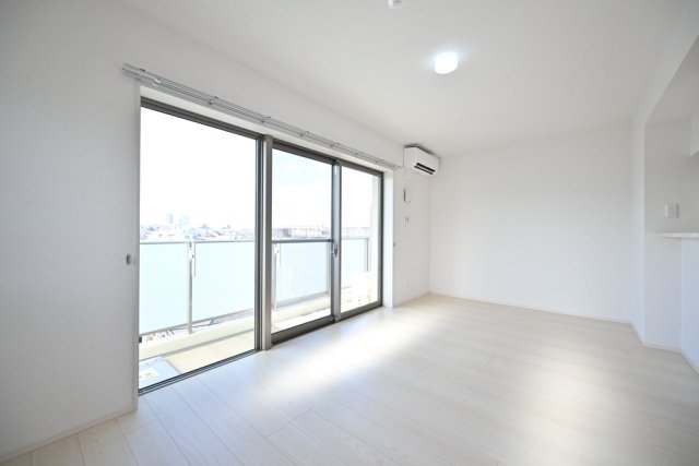 エルミ上落合4階 リビング