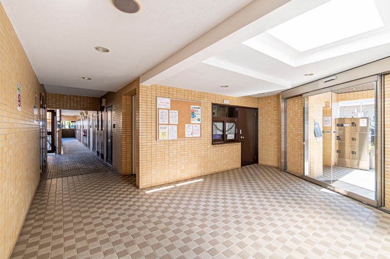 セントヒルズ橋本3階 エントランス