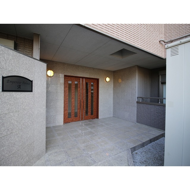 アンプルール PalaceA 外観