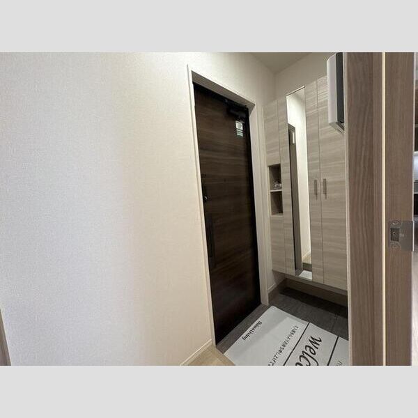 セレスティア扇Ⅴ102号室 玄関