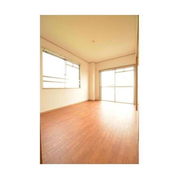 EstateYAMAZAKI リビング