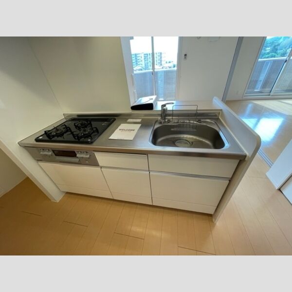 トネリコテラス　1 システムキッチン