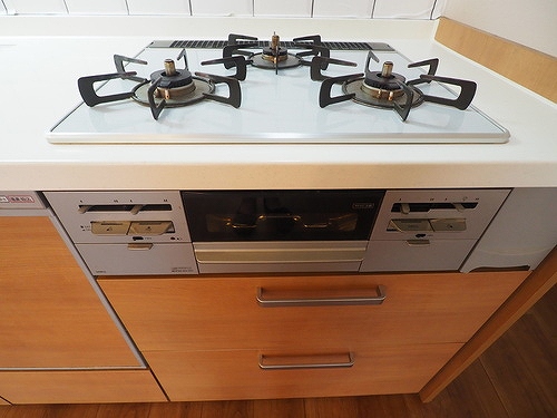 自由が丘パインクレスト キッチン・コンロ（内装前）