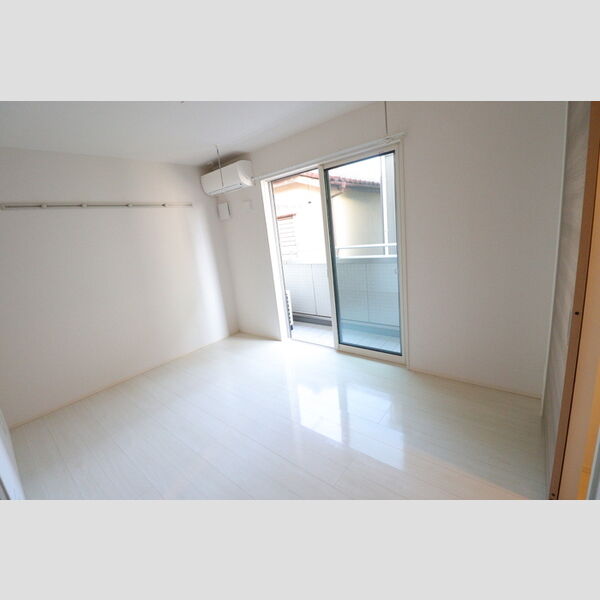 N-village203号室 洋室