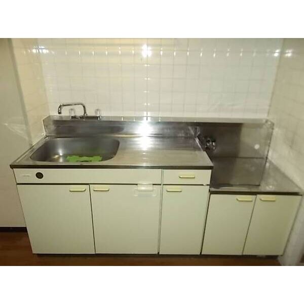 メゾングロワール0101号室 同建物別部屋の参考画像