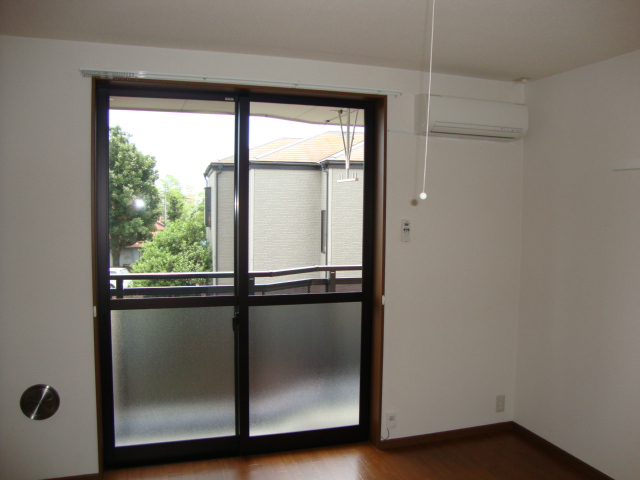 ＳＯＬＥ・Ｂ 洋室