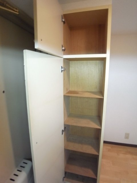 スカイコート世田谷若林 靴入