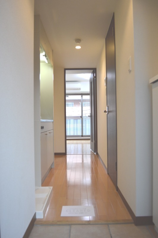 リクレイシア八丁畷5階 玄関