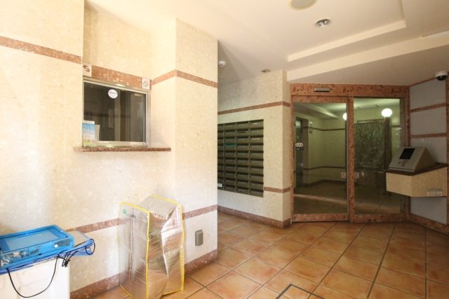 メインステージ護国寺Ⅱ6階 エントランス