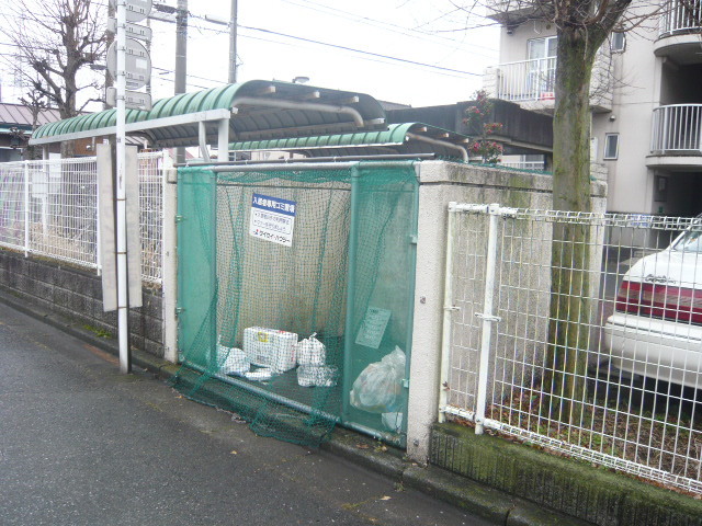 グランバニア0302号室 専用ゴミ置場