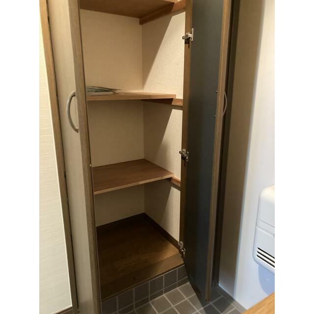 シャトルセンター南 玄関