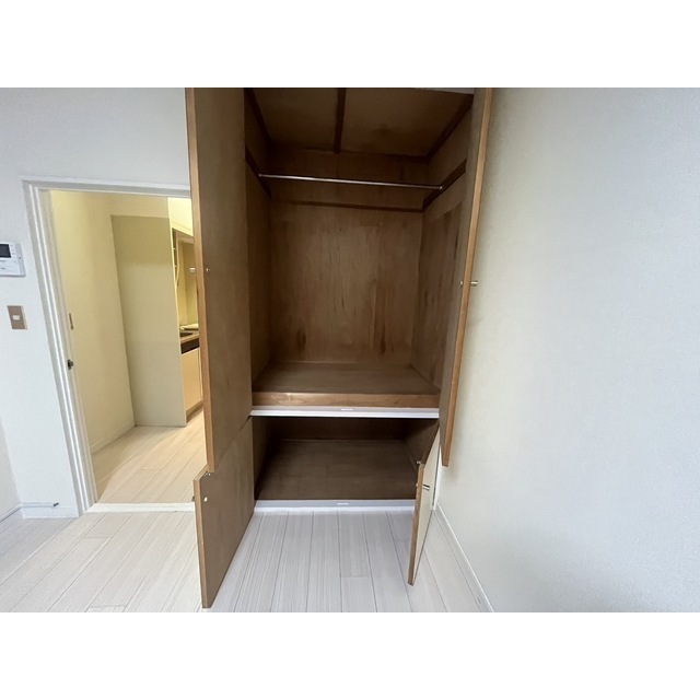 シャトーロマネ304号室 内観