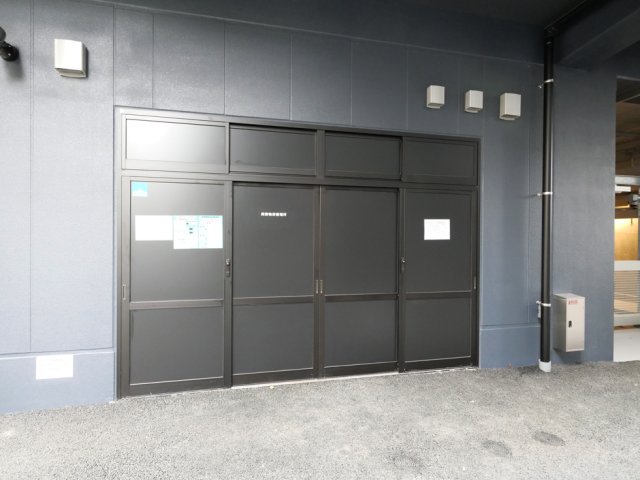 LEXE AZEST横濱関内3階 外観