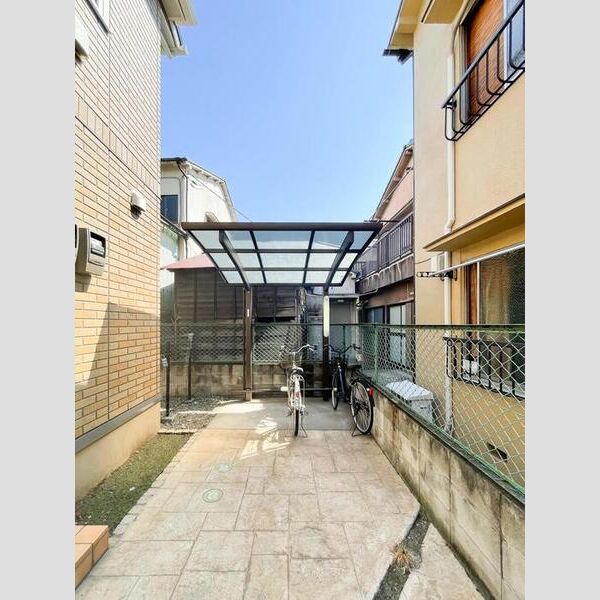 シャトレー東向島 駐輪場2