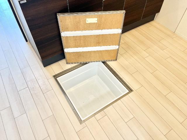 エスポワール103号室 床下収納（イメージ）